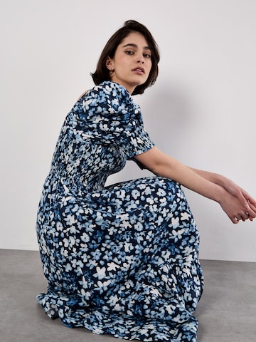Apricot Dress ' ' in Blue