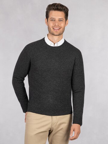 GIESSWEIN Athletic Sweater in Grey: front