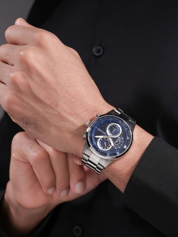 Montre à affichage analogique POLICE en bleu : devant