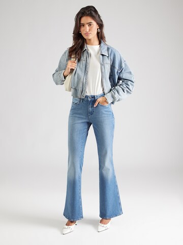 WRANGLER Flared Jeans 'MONTANA CONSTELLATION' in Blauw