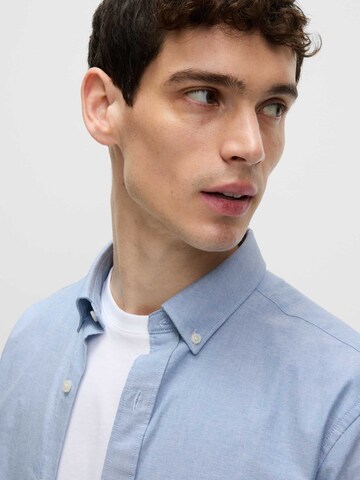 Regular fit Camicia di Marks & Spencer in blu