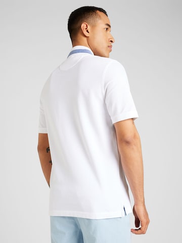 T-Shirt bugatti en blanc