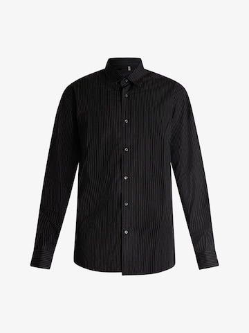 Regular fit Camicia di LOW BRAND in nero: frontale