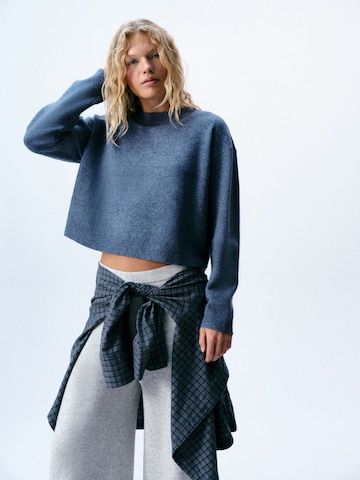 Pull-over self. en bleu
