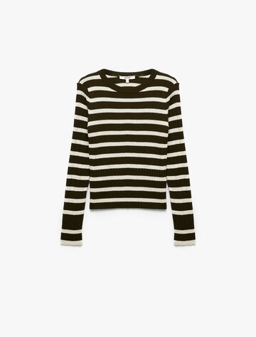 Koton Sweater in Green: front