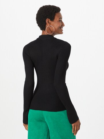 Gina Tricot Пуловер 'Hedvig' в черно