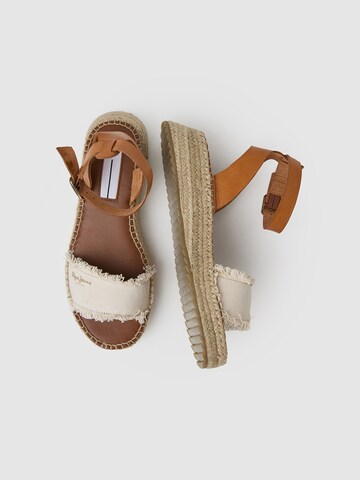 Pepe Jeans Sandale 'KATE' in Braun