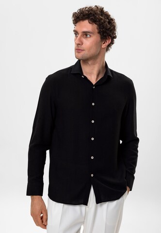 Regular fit Camicia di Antioch in nero: frontale
