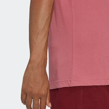 ADIDAS ORIGINALS T-shirt 'Trefoil Essentials' i rosa