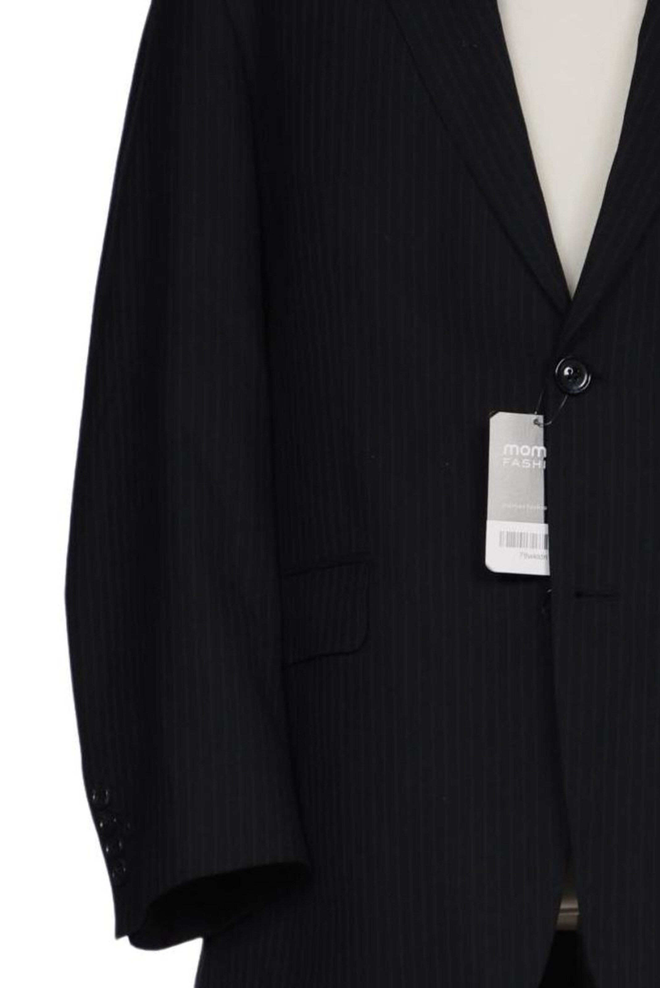 Bexleys Suit in L in Black
