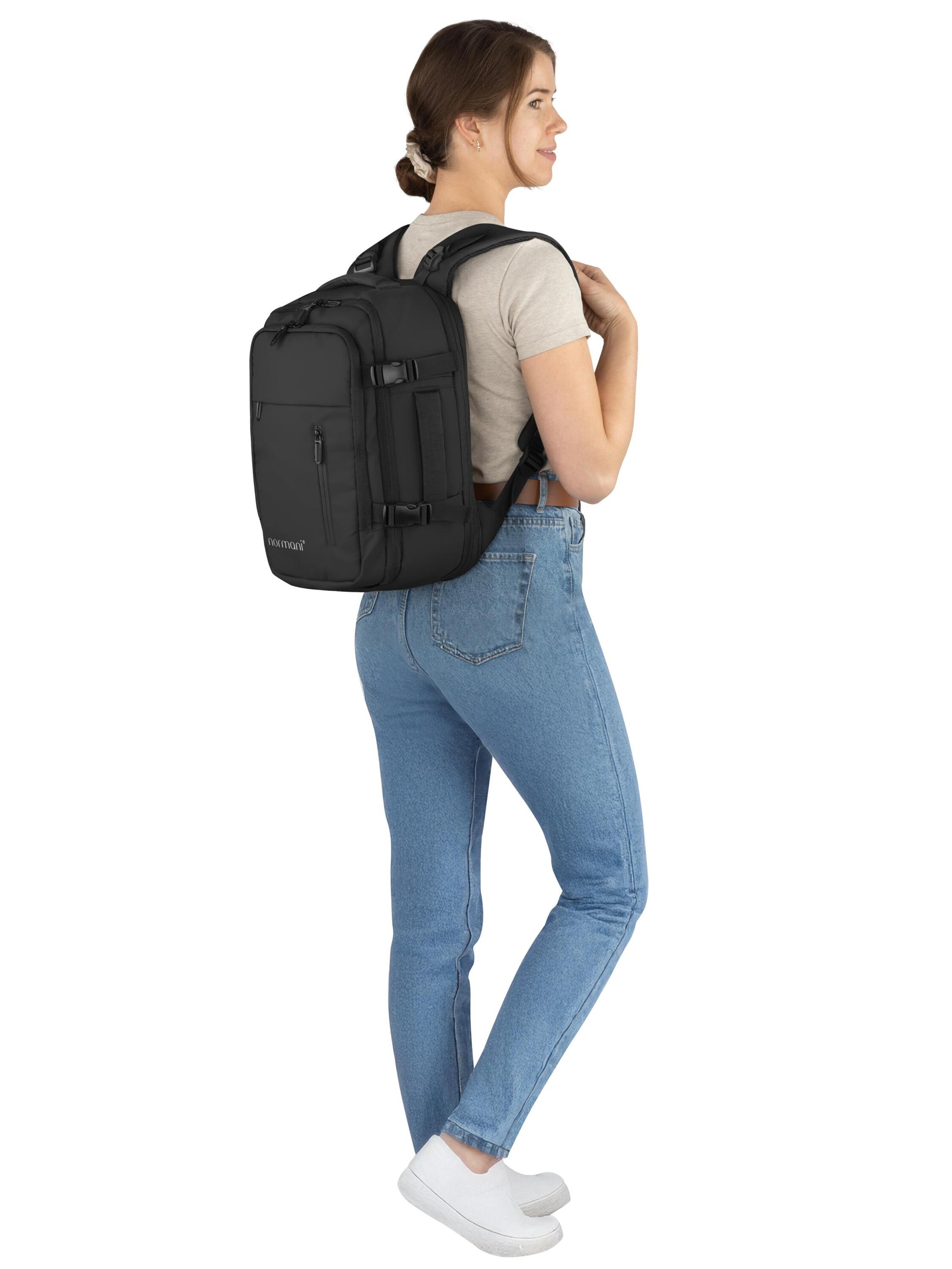 normani Sports bag 'Nikaho' in Black