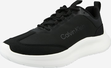 Baskets basses Calvin Klein en noir : devant