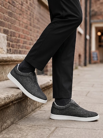 ALLTHEMEN Classic Flats 'Gleiten' in Grey
