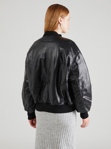 TOPSHOP Jacke in Schwarz