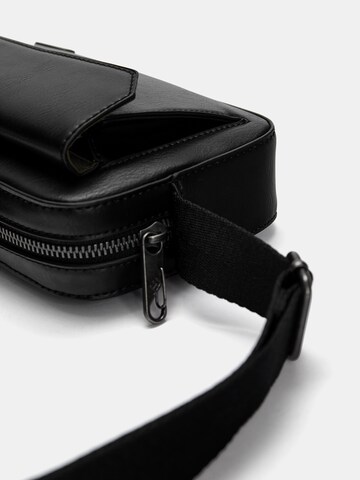 Sac à bandoulière Pull&Bear en noir