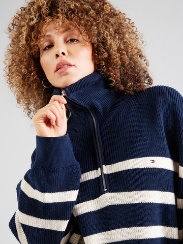 Tommy Hilfiger Curve - Pullover em azul