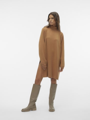 VERO MODA - Vestido de punto 'MATHILDE' en marrón