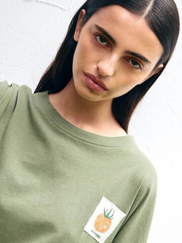 T-shirt Pull&Bear en vert