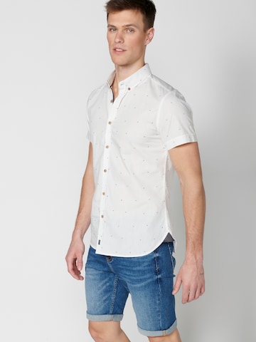 KOROSHI - Regular Fit Camisa em branco
