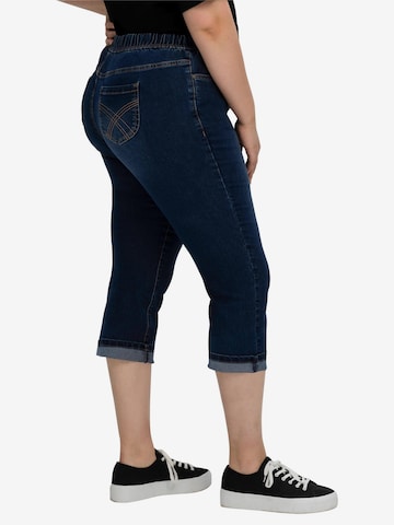 SHEEGO Slimfit Jeans in Blau