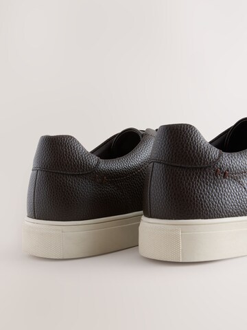 Baskets basses Next en marron
