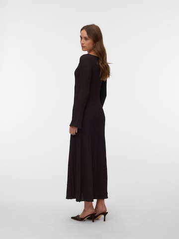 Robes en maille VERO MODA en marron