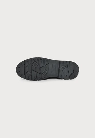 MUSTANG Veterboots in Zwart: onderkant