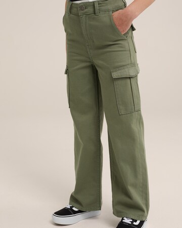 WE Fashion Loose fit Pants in Green