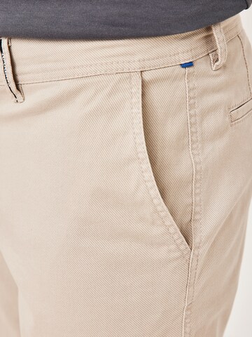 REDPOINT Slim fit Chino Pants in Beige