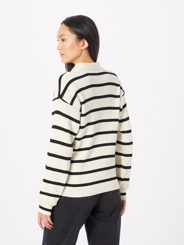 River Island Sweater in White