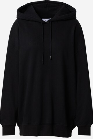 EDITED Sweatshirt 'Nyla' in Schwarz: predná strana