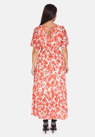 Elara Zomerjurk in Rood