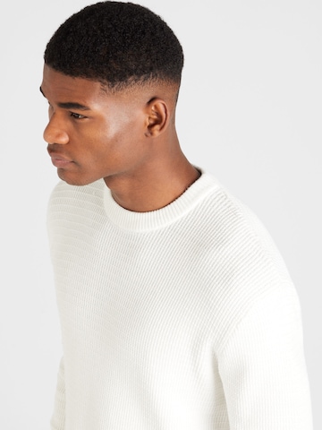 ESPRIT Sweater in White