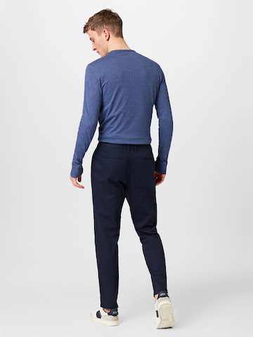 regular Pantaloni con pieghe 'Azad' di ABOUT YOU in blu