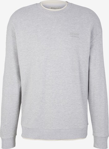 Sweat-shirt TOM TAILOR DENIM en gris : devant