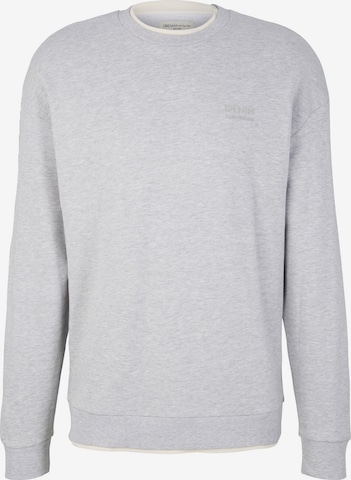 TOM TAILOR DENIM - Sweatshirt em cinzento: frente