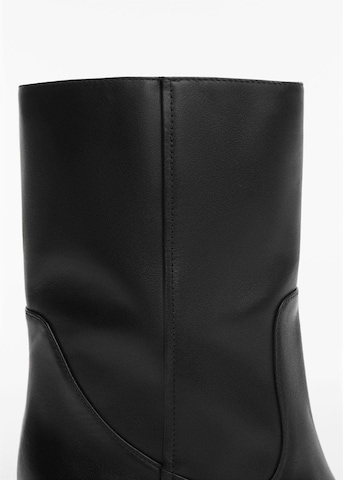 MANGO Boots 'Yuna' in Black