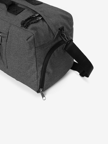 EASTPAK Reisetasche in Schwarz