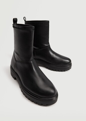 MANGO Boots in Schwarz