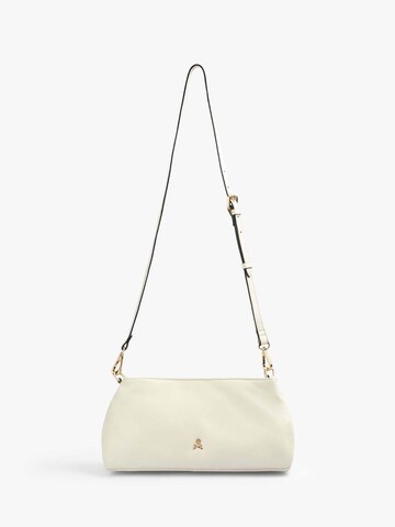 Scalpers Shoulder Bag in Beige