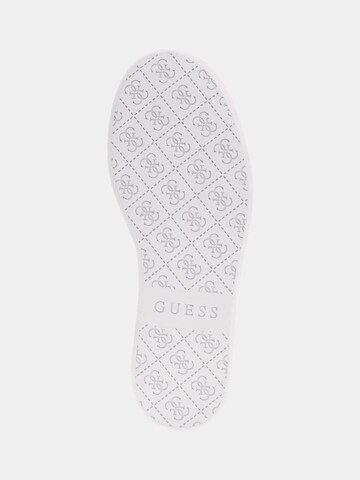 GUESS Sneaker 'Nochee' in Weiß