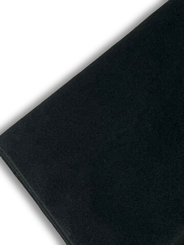 Lucleon Scarf in Black