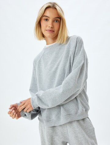 Koton Sweatshirt in Grau