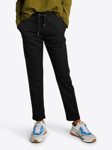 Rich & Royal Regular Pants in Black: front