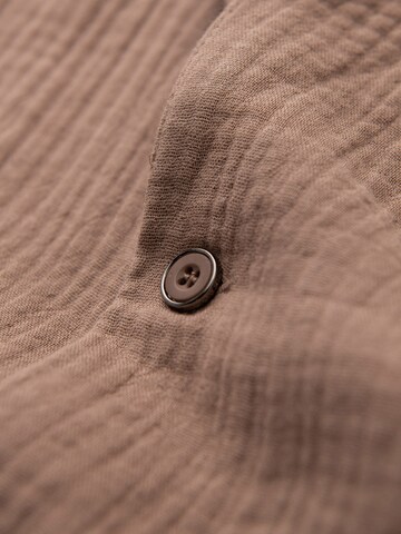 Ombre Regular fit Button Up Shirt in Brown