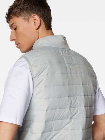 Mavi Vest in Grey