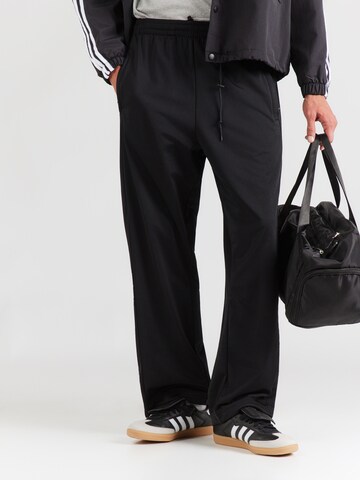 ADIDAS ORIGINALS Loosefit Hose 'Adibreak' in Schwarz: Vorderseite