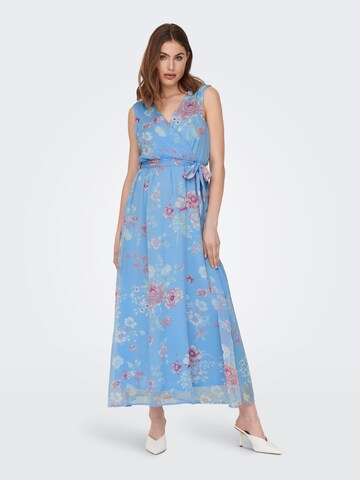 Robe d’été 'Sofia' ONLY en bleu : devant