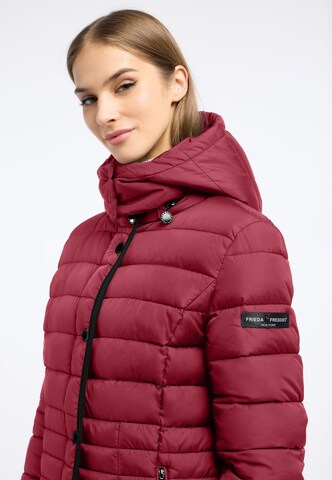Frieda & Freddies NY Between-Season Jacket 'Laura May 2' in Red