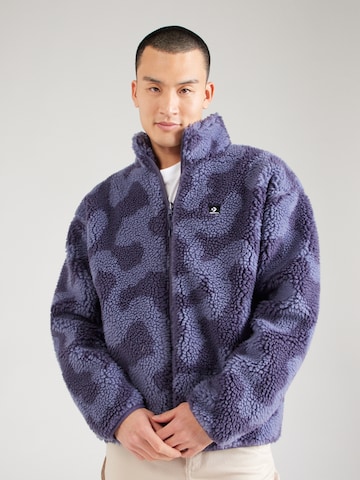 Jachetă  fleece de la CONVERSE pe mov: față